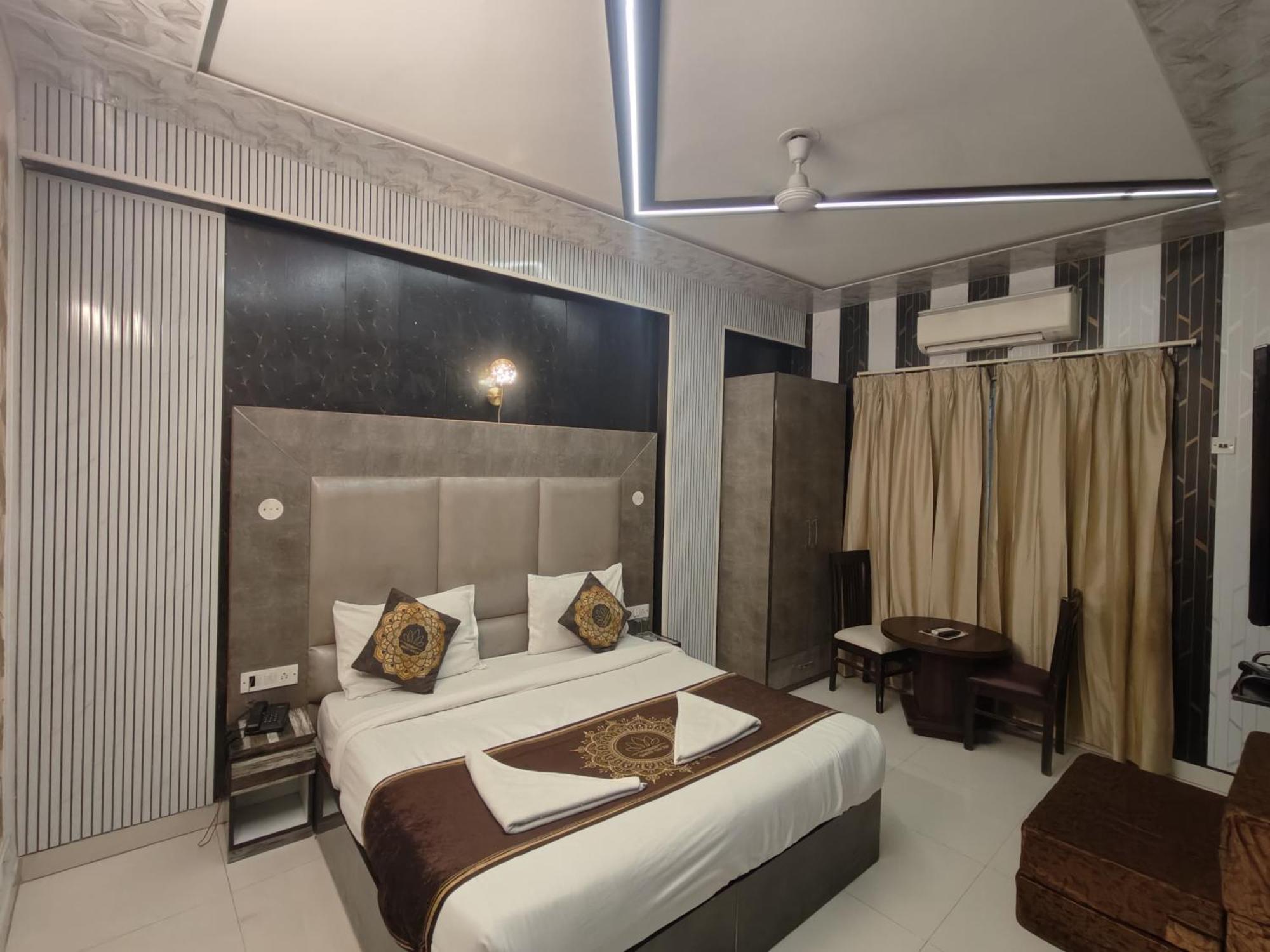 Hotel Smart Plaza New Delhi Luaran gambar